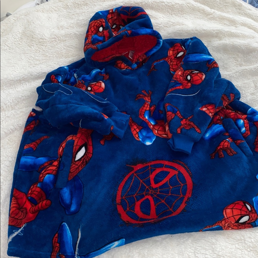 Marvel Spider-Man Snuggie for kids